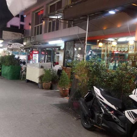 Lucky Palace Hotel Bangkok Zewnętrze zdjęcie