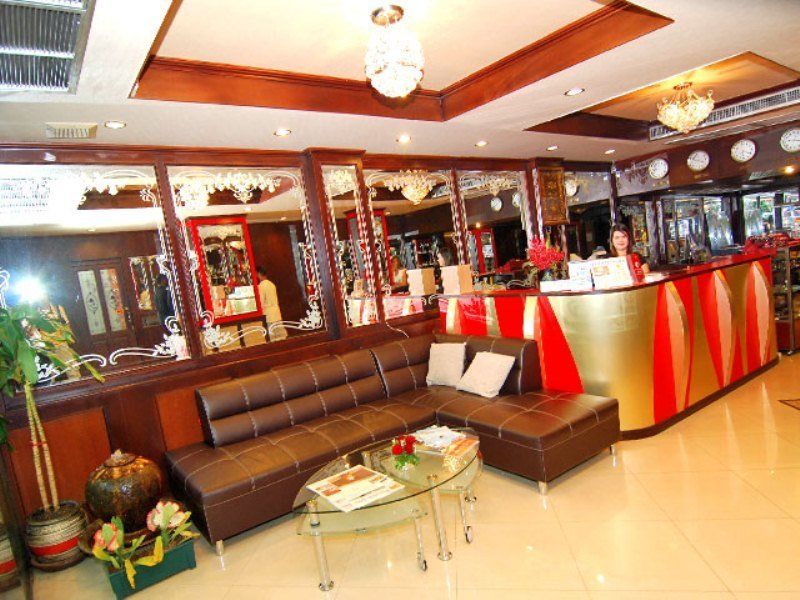 Lucky Palace Hotel Bangkok Zewnętrze zdjęcie
